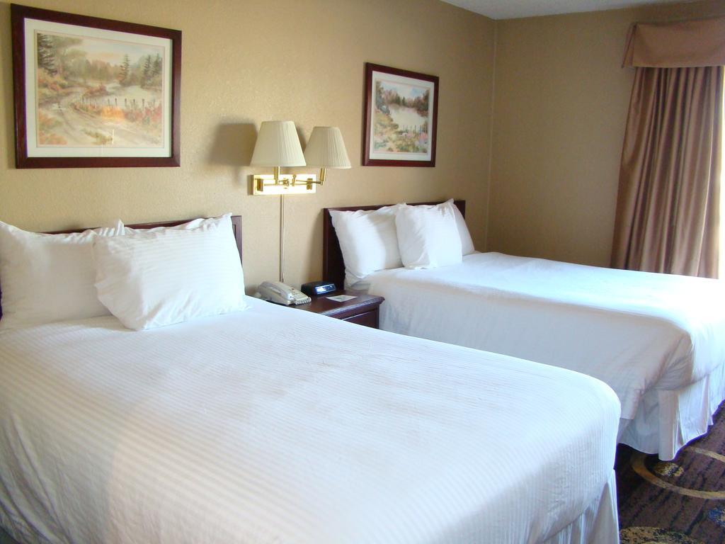 Stonebridge Hotel ฟอร์ตมิคมาร์รีย์ ห้อง รูปภาพ