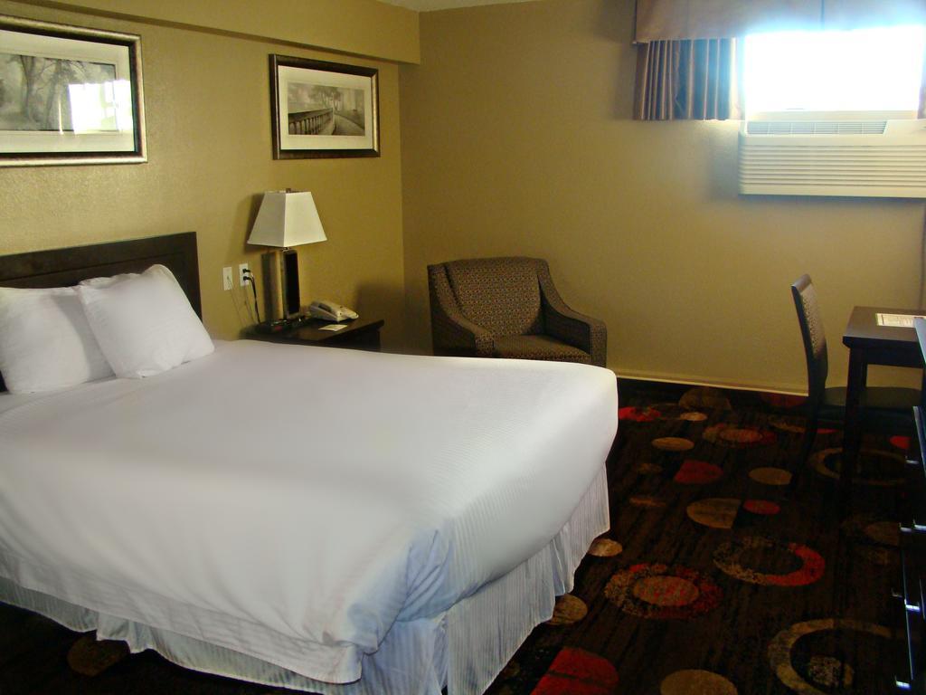 Stonebridge Hotel ฟอร์ตมิคมาร์รีย์ ห้อง รูปภาพ